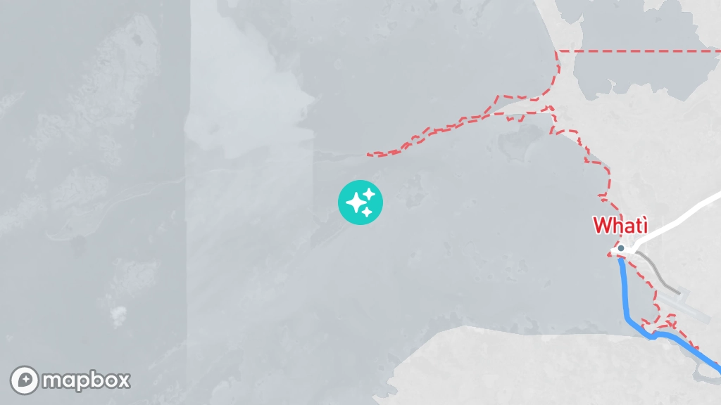 Image satellite des vestiges d'un barrage de castors géant, situé sur une île au milieu du lac La Martre, à l'ouest de Whatì.